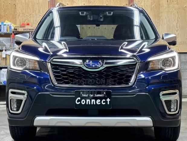 Subaru Forester Premium AWD 2019 Blue