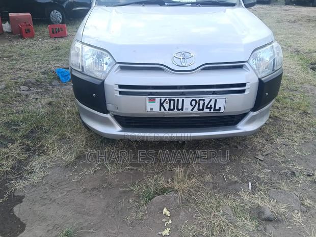 Toyota Succeed 2018 Silver