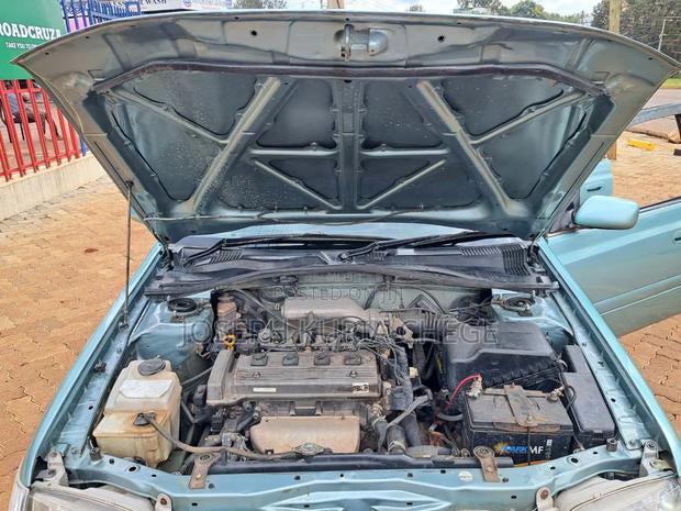 Toyota Carina 2001 Blue