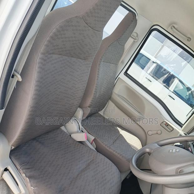 Suzuki Every Wagon 2019 White