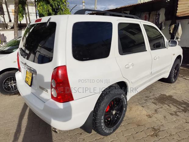 Mazda Tribute 2005 White