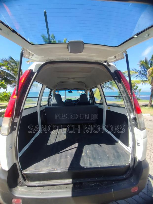 Toyota TownAce 2005 White