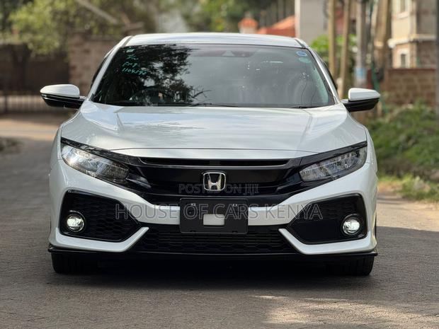 Honda Civic 2020 Pearl