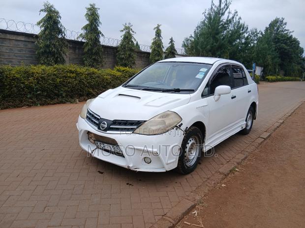 Nissan Tiida 2008 White