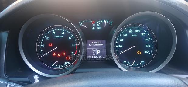 Toyota Land Cruiser 4.6 V8 ZX 2010 Black