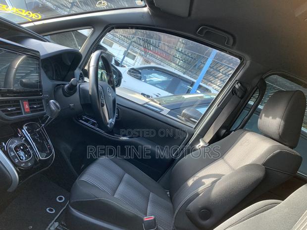 Toyota Voxy 2019 Black