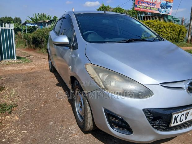 Mazda Demio 2012 Silver