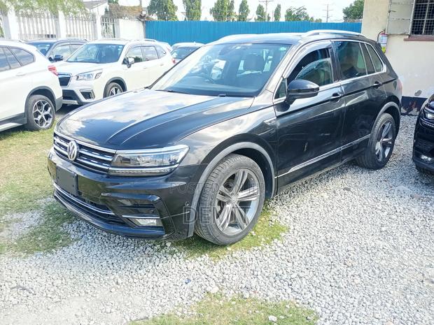 Volkswagen Tiguan 2.0T SEL R-Line Black FWD 2019 Black