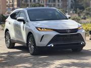 Toyota Harrier 2.0 2020 Pearl for sale