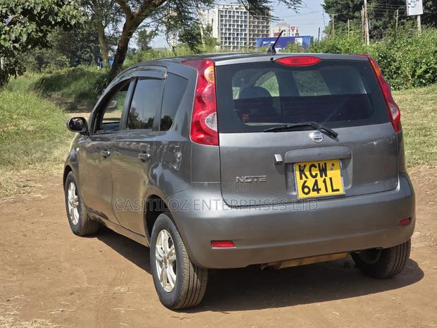 Nissan Note 2012 Gray