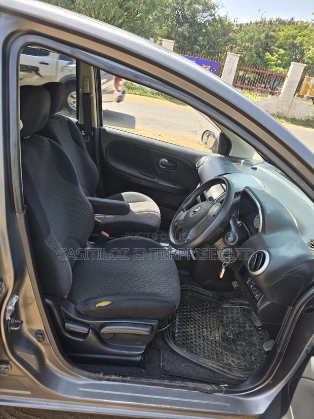 Nissan Note 2012 Gray