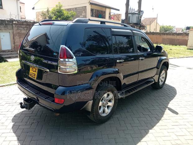 Toyota Land Cruiser Prado 3.0 D-4D 5dr 2007 Blue
