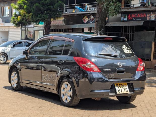Nissan Tiida 1.5L 16V 2010 Black