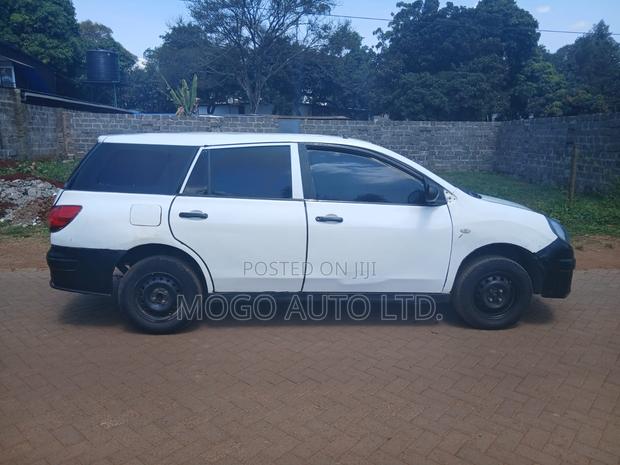 Nissan Advan 2008 White
