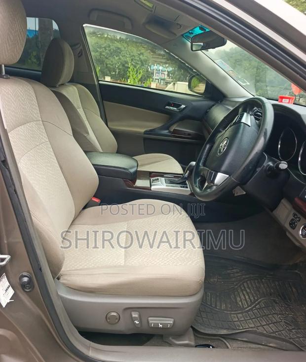 Toyota Mark X 2012 Gray