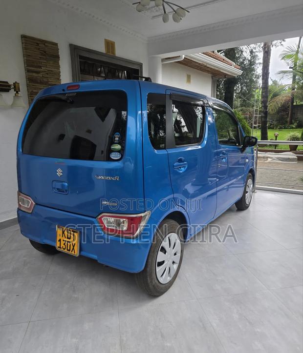 Suzuki Wagon 2018 Blue