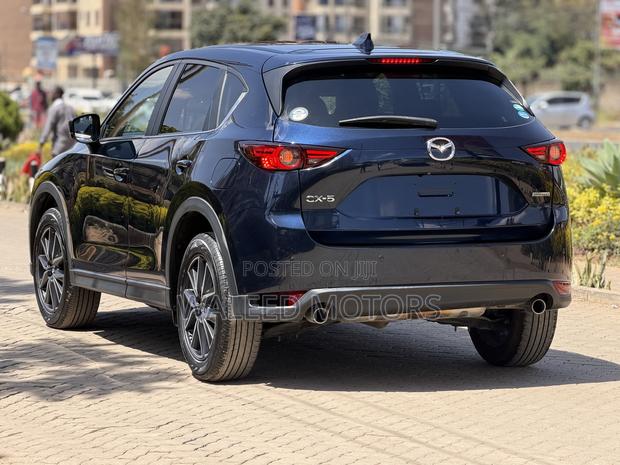 Mazda CX-5 2020 Blue