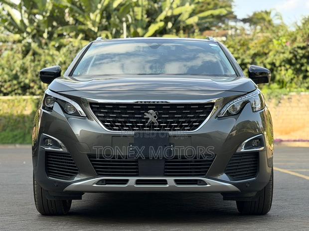 Peugeot 3008 2019 Green
