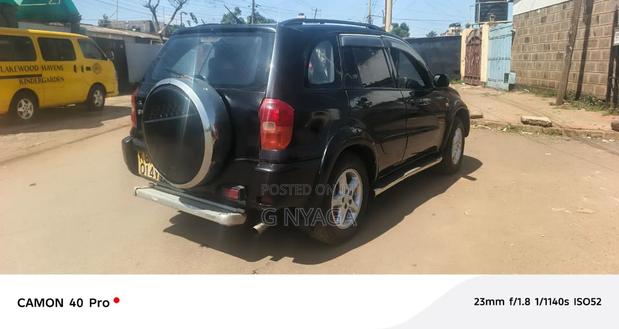 Toyota RAV4 2001 Black