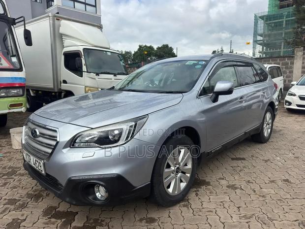 Subaru Outback 2017 Silver
