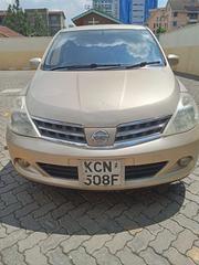 Nissan Tiida 2010 Gold for sale