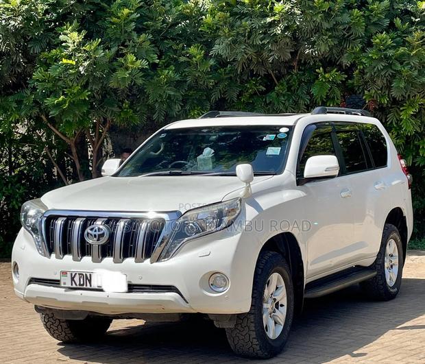 Toyota Land Cruiser Prado 2.8 2017 White