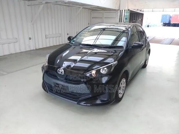 Toyota Yaris 2020 Black