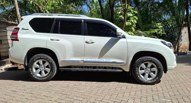 Toyota Land Cruiser Prado 2.7 2017 White