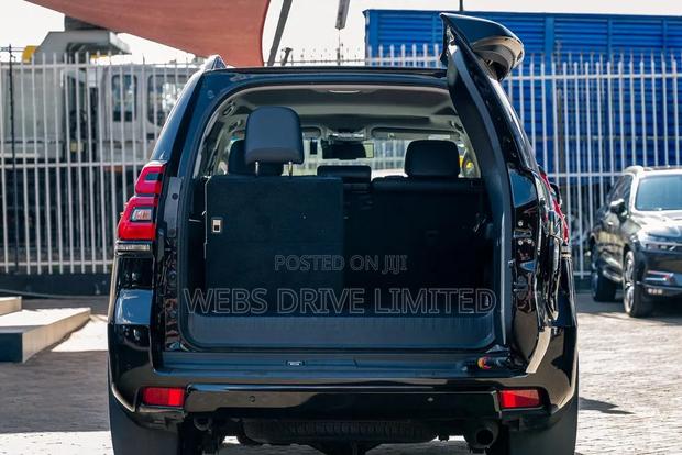 Toyota Land Cruiser Prado 2020 Black