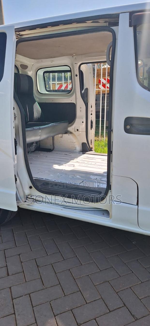Nissan NV200 2013 White