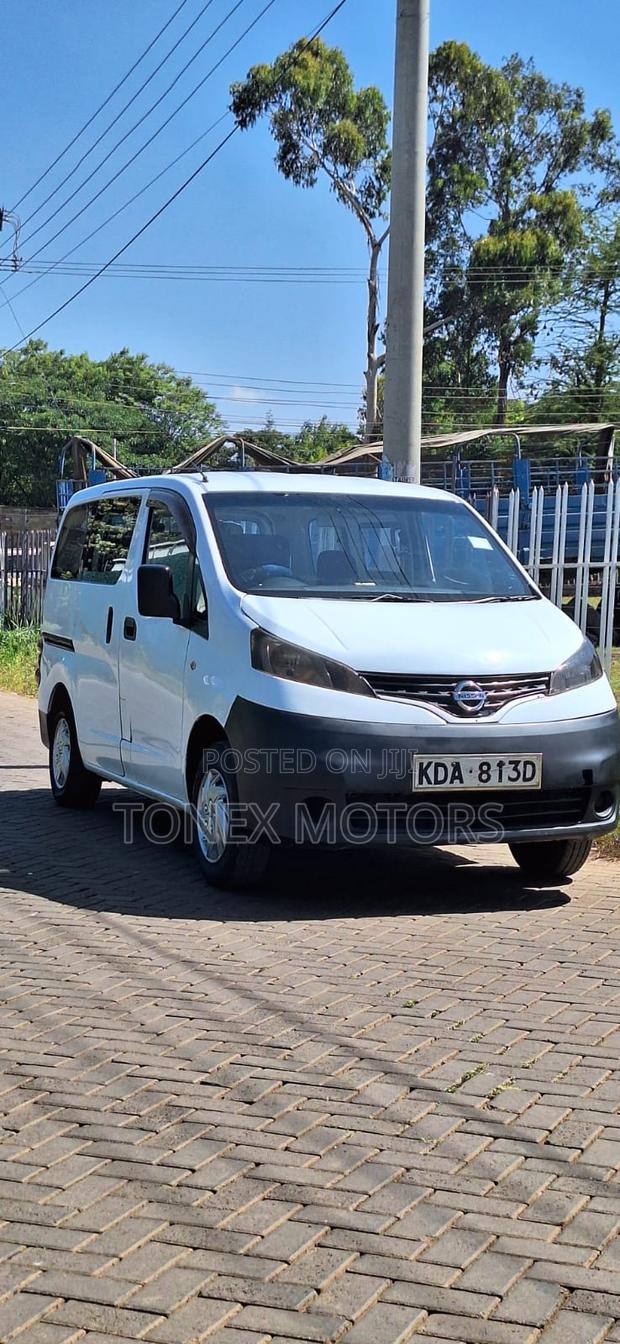 Nissan NV200 2013 White