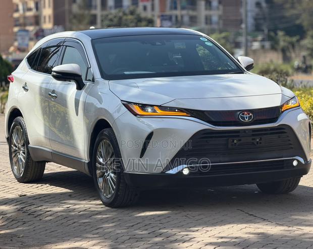 Toyota Harrier 2020 White