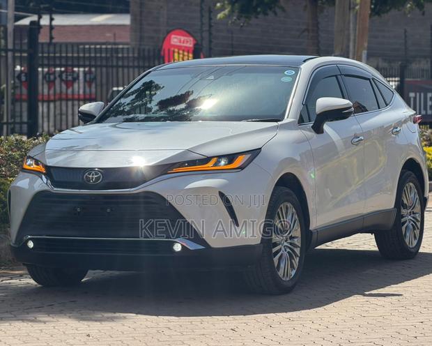 Toyota Harrier 2020 White