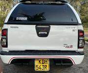 Toyota Hilux 2015 Pearl for sale