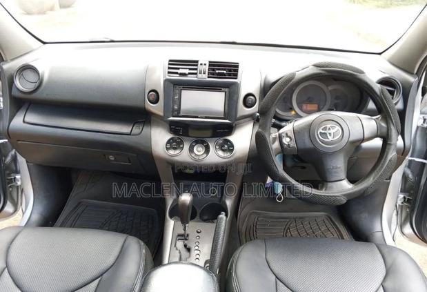 Toyota RAV4 2007 Silver