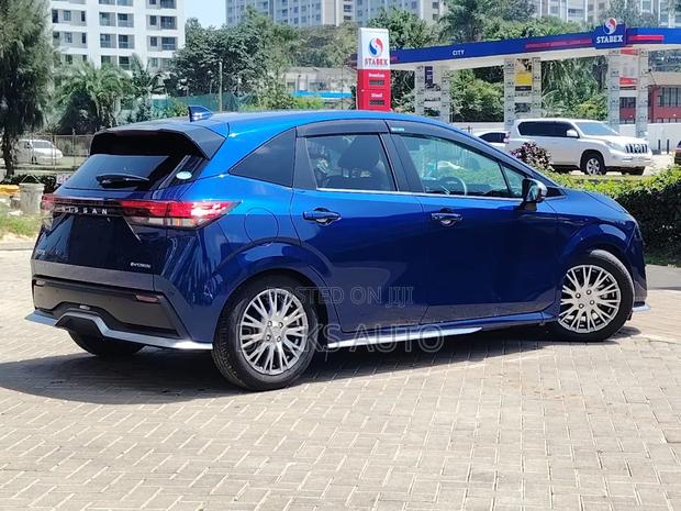 Nissan Note 1.2 Hybrid 2021 Blue
