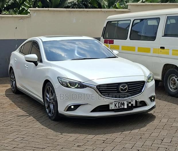 Mazda Atenza 2017 White