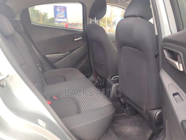 Mazda Demio 2019 Silver