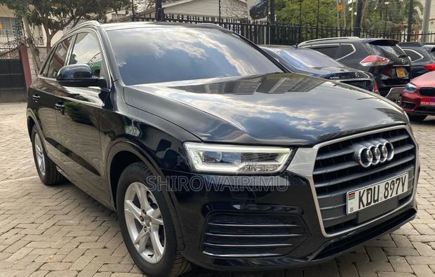 Audi Q3 2018 Matt Black