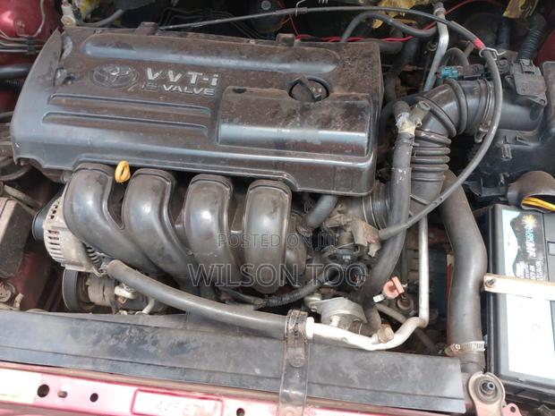 Toyota Premio 2005 Red