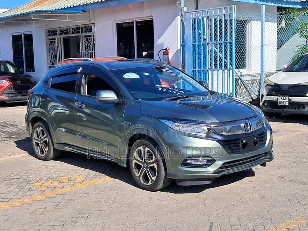 Honda Vezel 1.5 2WD 2019 Green