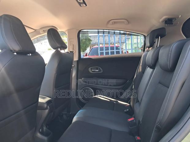 Honda Vezel 1.5 2WD 2019 Green