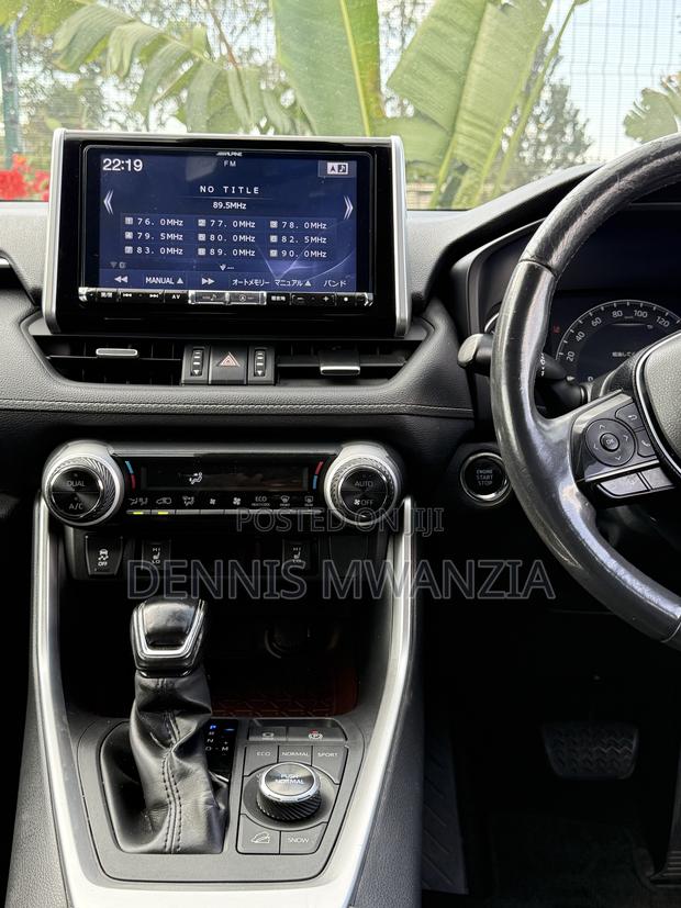 Toyota RAV4 2019 Gray