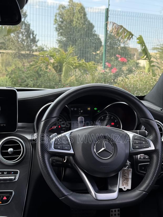 Mercedes-Benz C200 2018 White