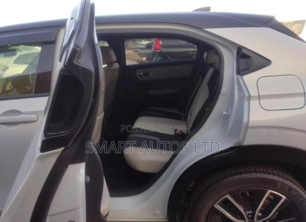 Honda Vezel 2021 White