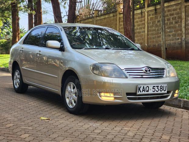 Toyota Corolla 2003 Gold