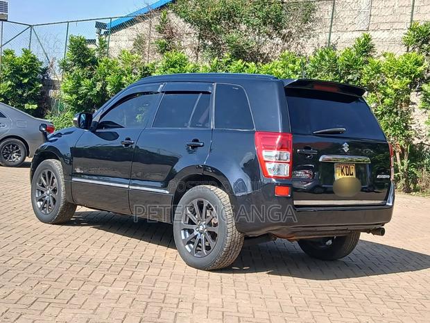 Suzuki Escudo 2015 Black