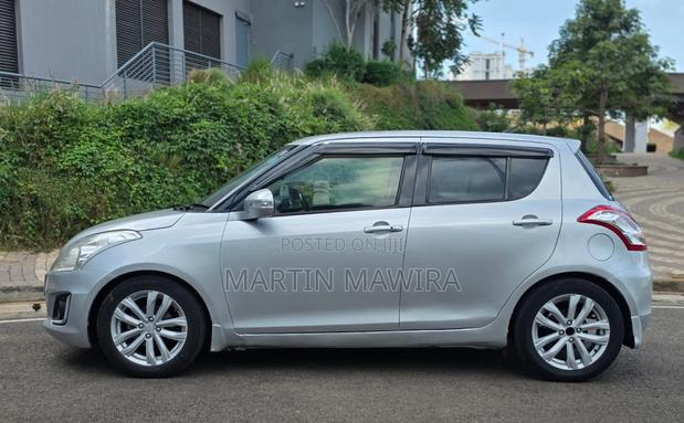 Suzuki Swift 2014 Silver