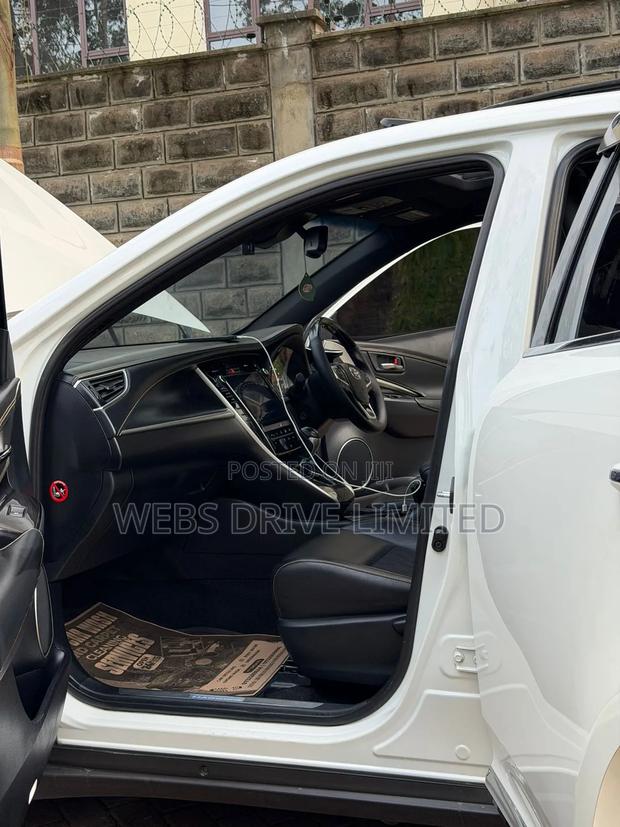 Toyota Harrier 2017 White