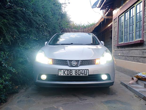 Nissan Wingroad 2013 Silver